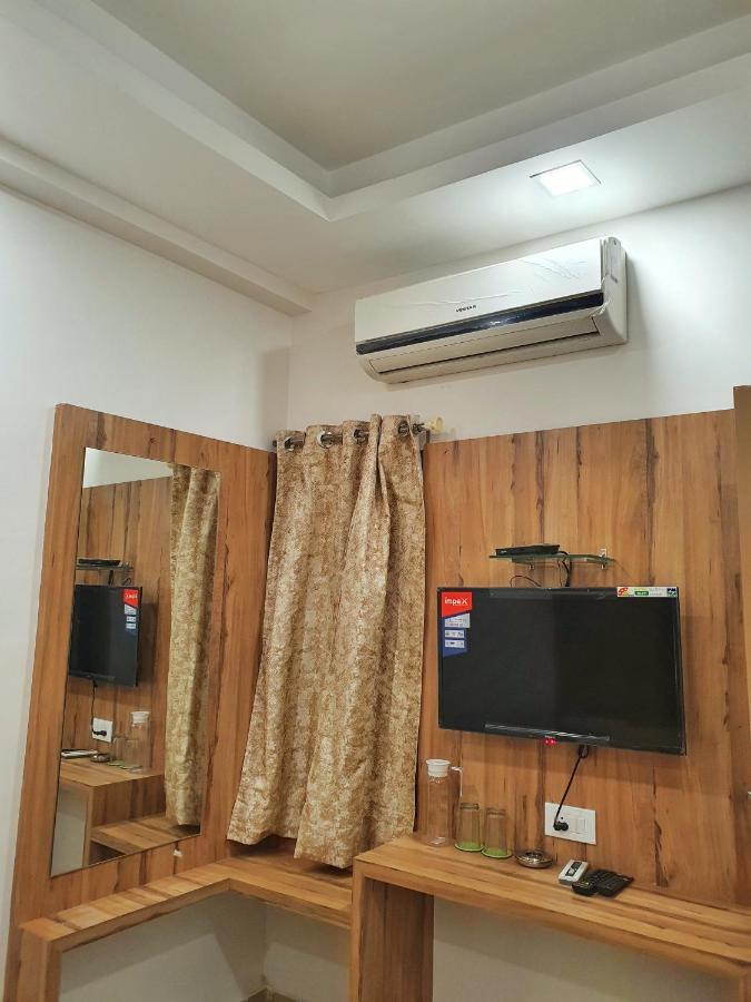 Stay Court - Business Class Hotel - Near Central Railway Station Chennai Exterior photo