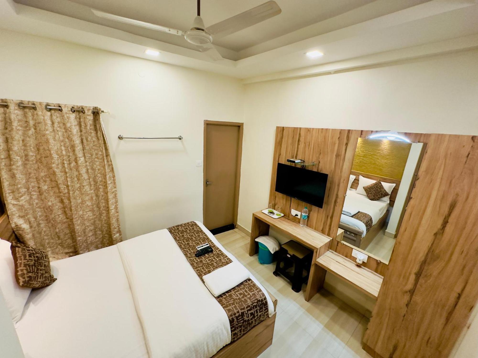 Stay Court - Business Class Hotel - Near Central Railway Station Chennai Exterior photo