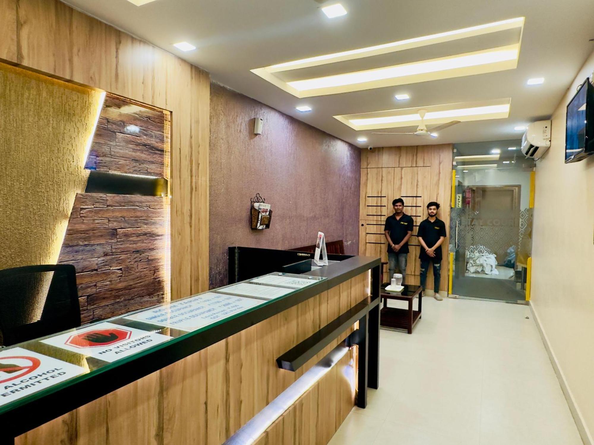 Stay Court - Business Class Hotel - Near Central Railway Station Chennai Exterior photo